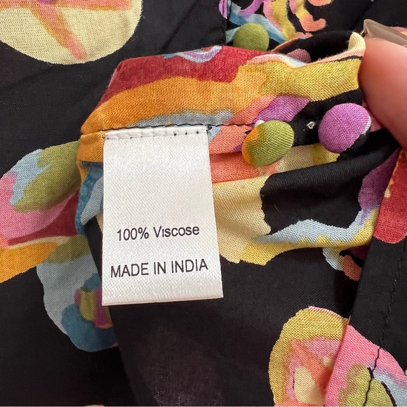 NEW NWOT Banjanan Elise Blouse In Jet Tropical Print - Picture 9 of 10